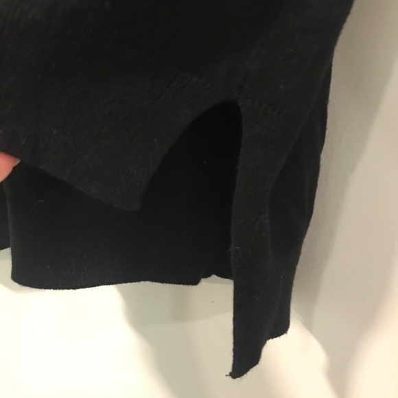 🌻5/20$!! EUC Soft Lace Up V-Neck Color Block Hoodie - Picture 5 of 8